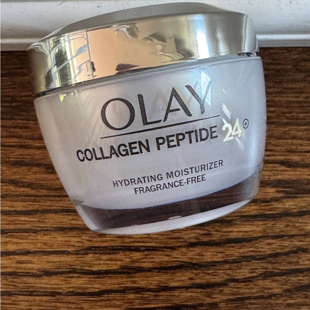 Olay Collagen Peptide 24 Hydrating Moisturizer new never opened